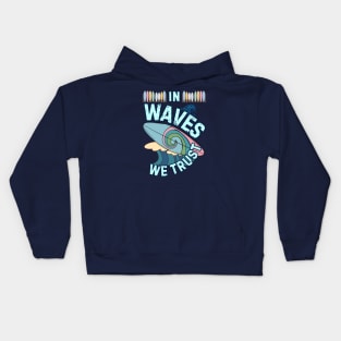 In Waves We Trust - vintage surf Kids Hoodie